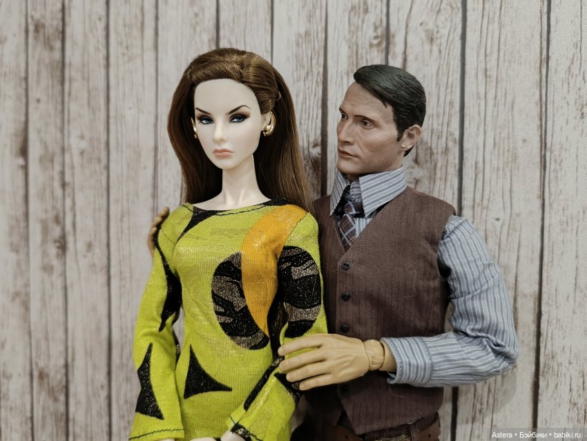 Доктор Ренфилд и его дети | Бэйбики Доктор Ренфилд и его дети