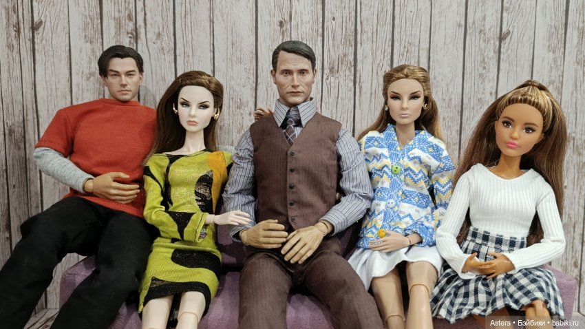 Доктор Ренфилд и его дети | Бэйбики Доктор Ренфилд и его дети