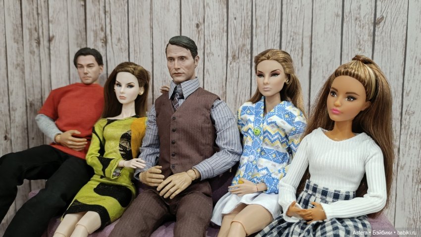 Доктор Ренфилд и его дети | Бэйбики Доктор Ренфилд и его дети