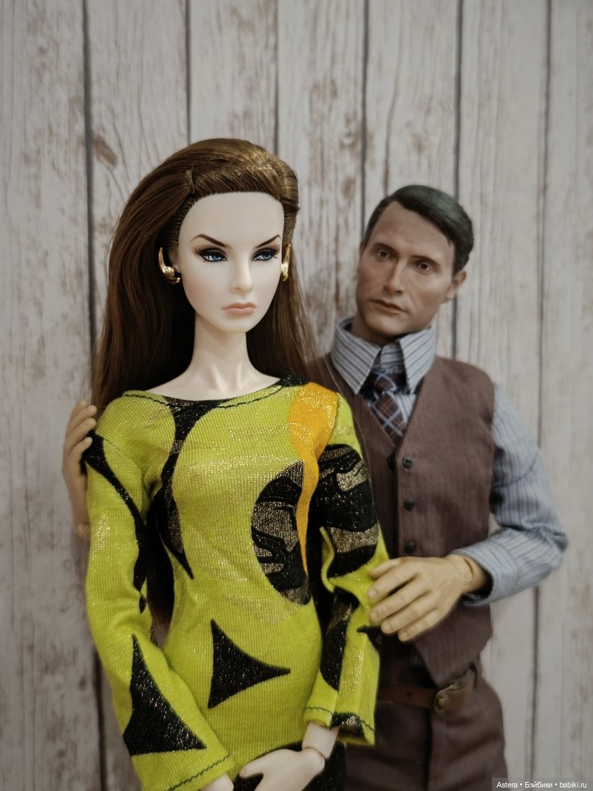 Доктор Ренфилд и его дети | Бэйбики Доктор Ренфилд и его дети