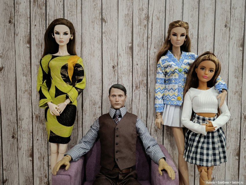 Доктор Ренфилд и его дети | Бэйбики Доктор Ренфилд и его дети