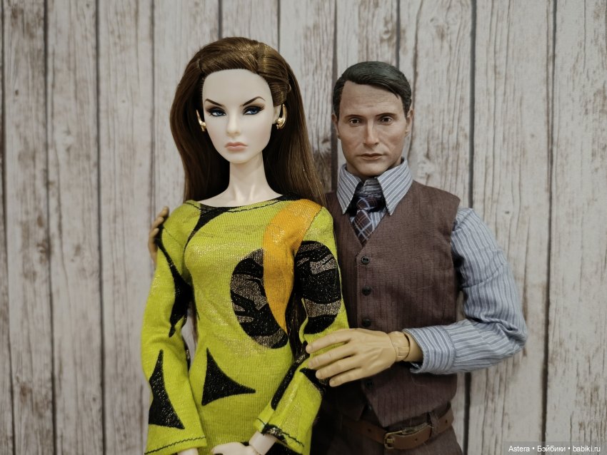 Доктор Ренфилд и его дети | Бэйбики Доктор Ренфилд и его дети