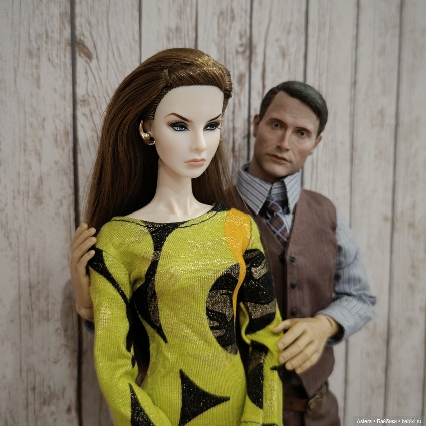 Доктор Ренфилд и его дети | Бэйбики Доктор Ренфилд и его дети