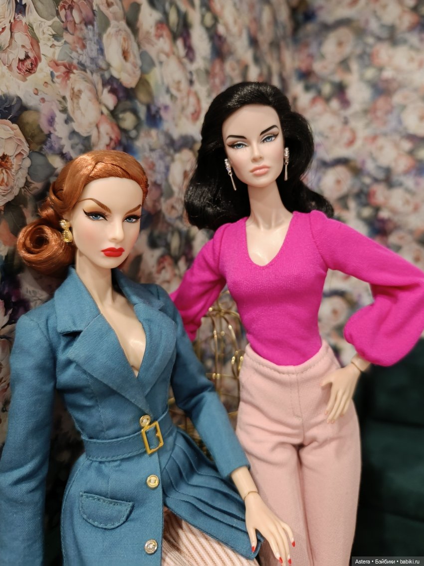 Баронесса и ее подруга. Показ мод