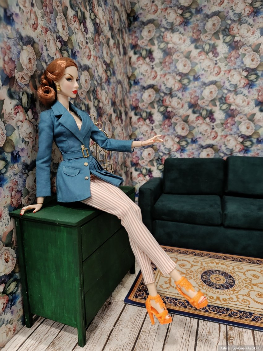 Баронесса и ее подруга. Показ мод