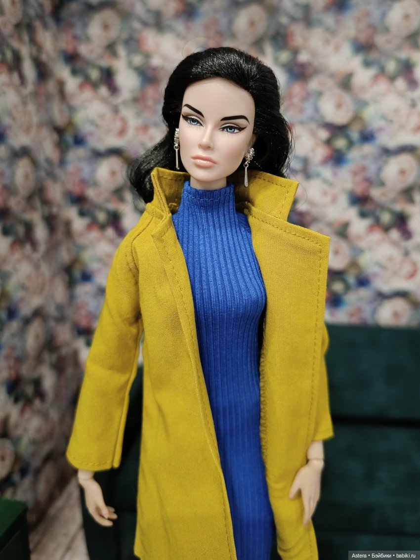 Баронесса и ее подруга. Показ мод