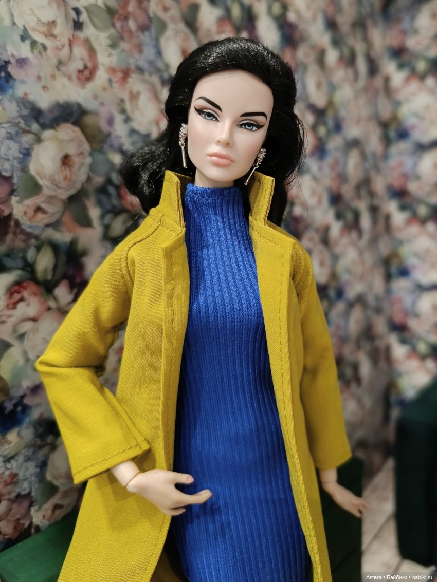 Баронесса и ее подруга. Показ мод