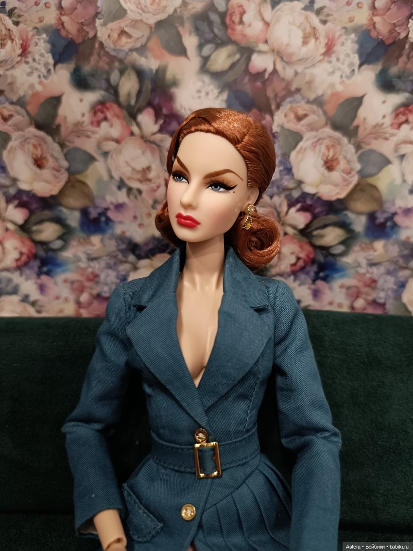 Баронесса и ее подруга. Показ мод