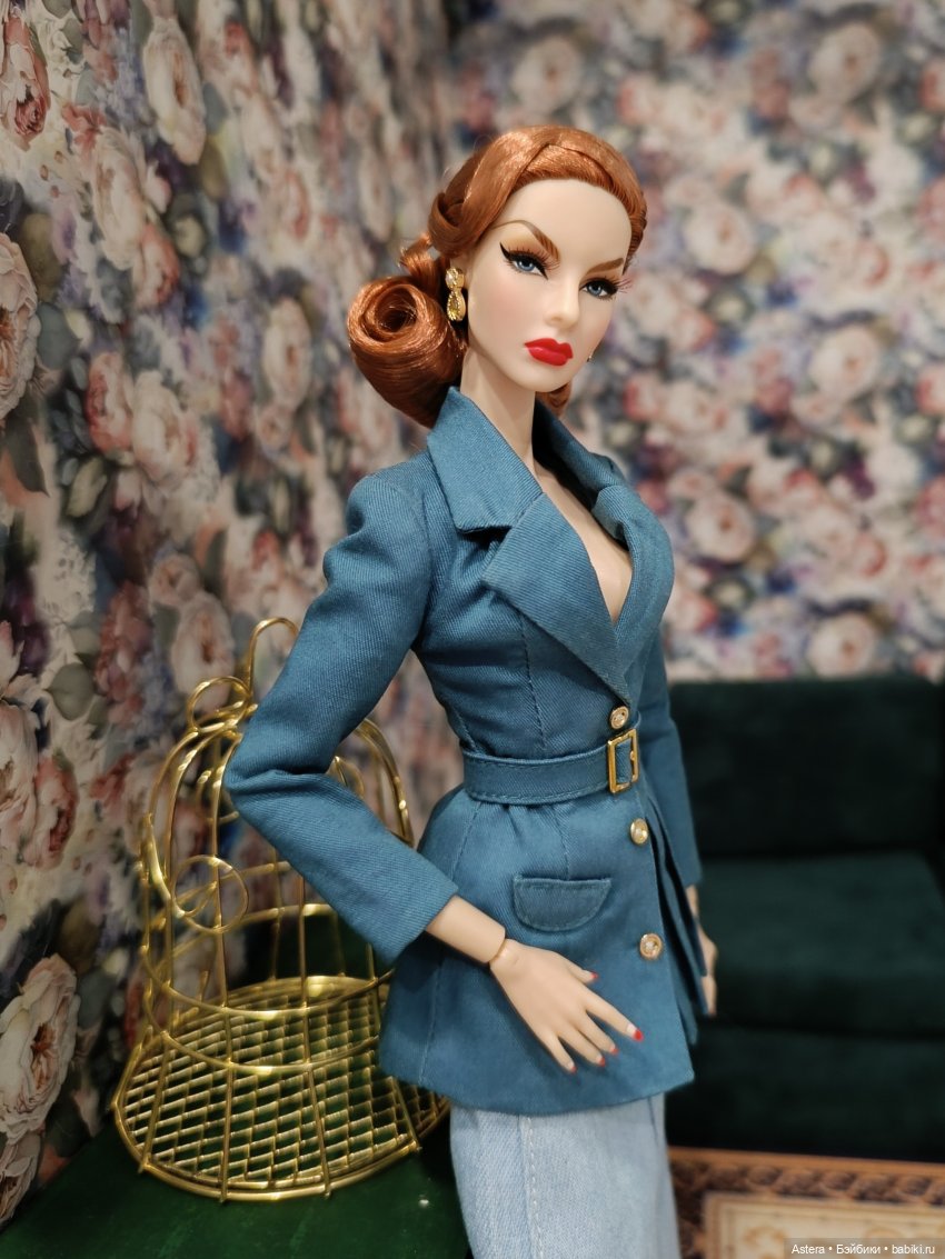 Баронесса и ее подруга. Показ мод