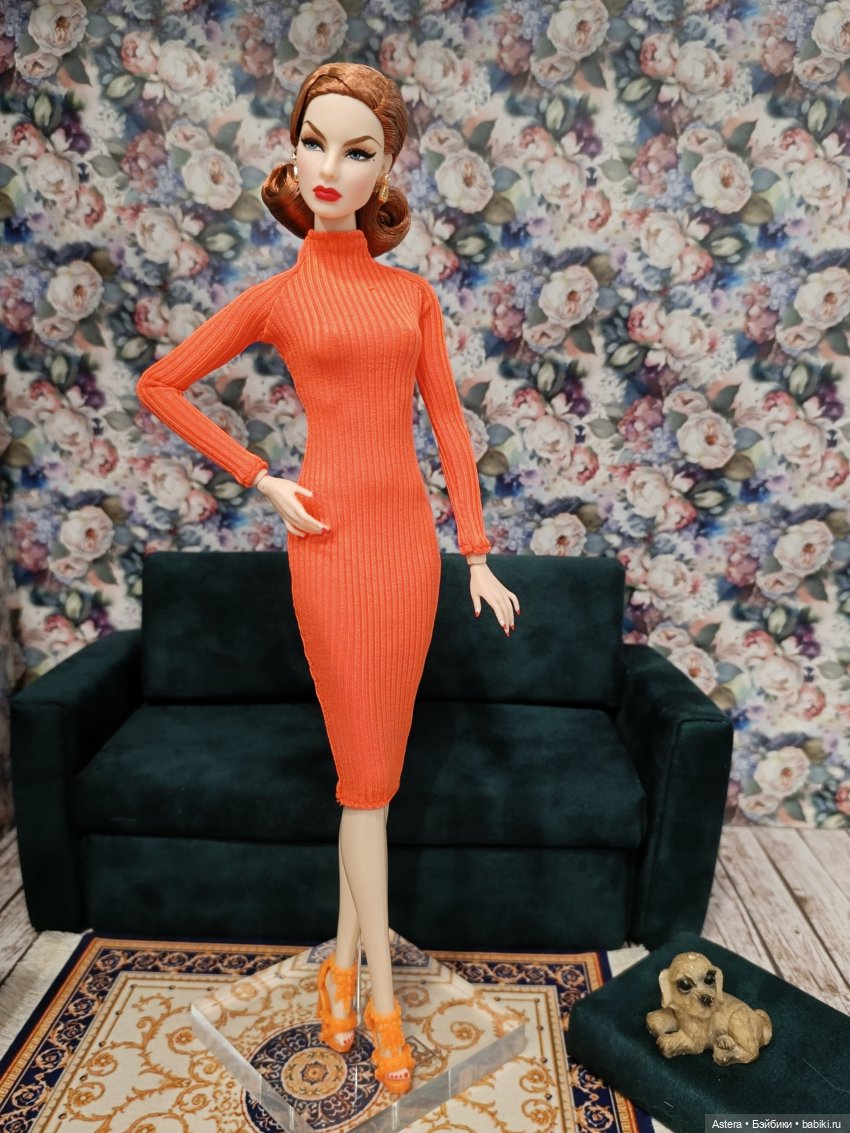 Баронесса и ее подруга. Показ мод (фото 10)