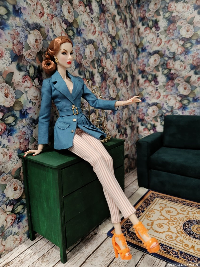 Баронесса и ее подруга. Показ мод