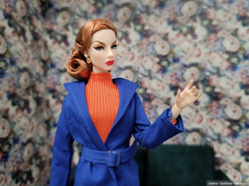 Баронесса и ее подруга. Показ мод