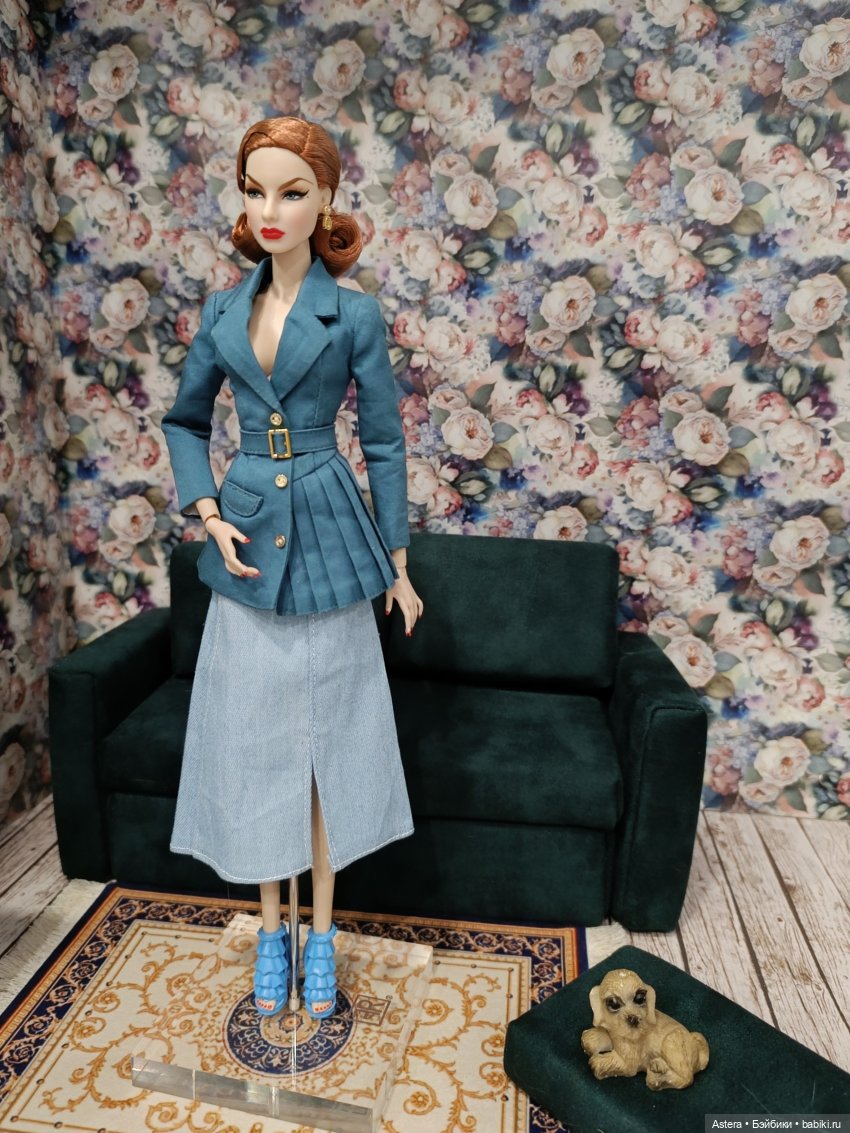 Баронесса и ее подруга. Показ мод