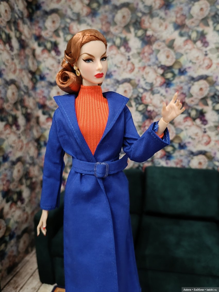 Баронесса и ее подруга. Показ мод