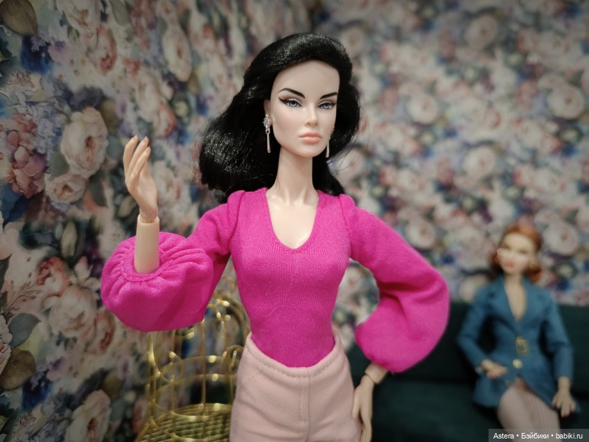 Баронесса и ее подруга. Показ мод