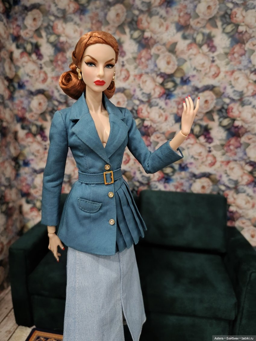 Баронесса и ее подруга. Показ мод