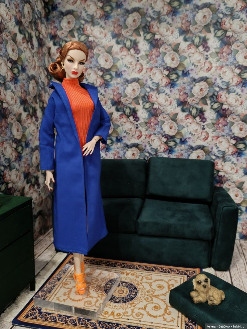 Баронесса и ее подруга. Показ мод