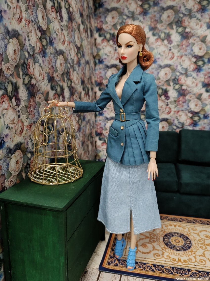 Баронесса и ее подруга. Показ мод