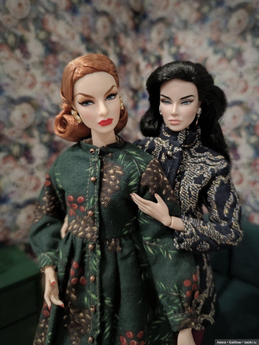 Баронесса и ее подруга. Показ мод. Продолжение