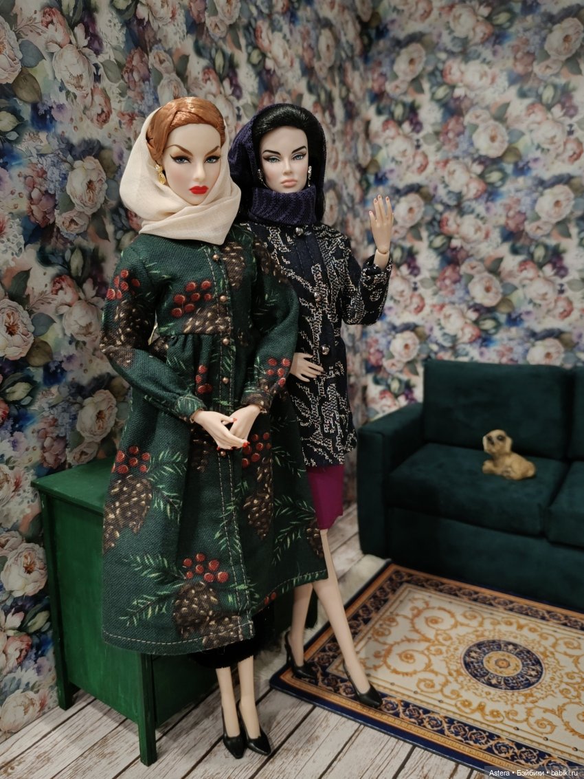 Баронесса и ее подруга. Показ мод. Продолжение