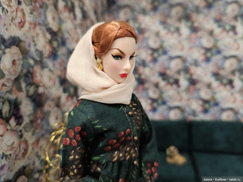 Баронесса и ее подруга. Показ мод. Продолжение