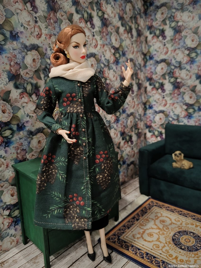 Баронесса и ее подруга. Показ мод. Продолжение