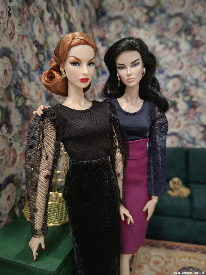 Баронесса и ее подруга. Показ мод. Продолжение