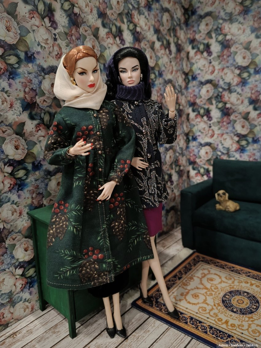 Баронесса и ее подруга. Показ мод. Продолжение