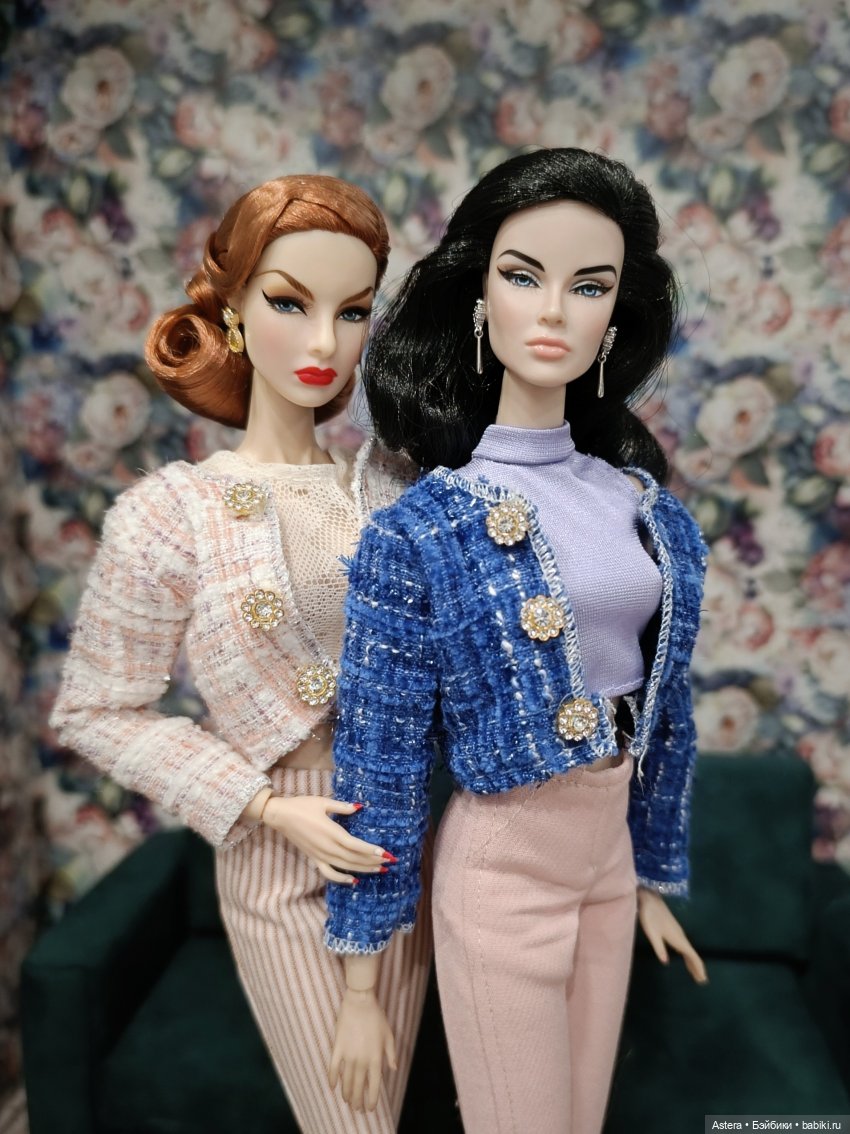 Баронесса и ее подруга. Показ мод. Продолжение