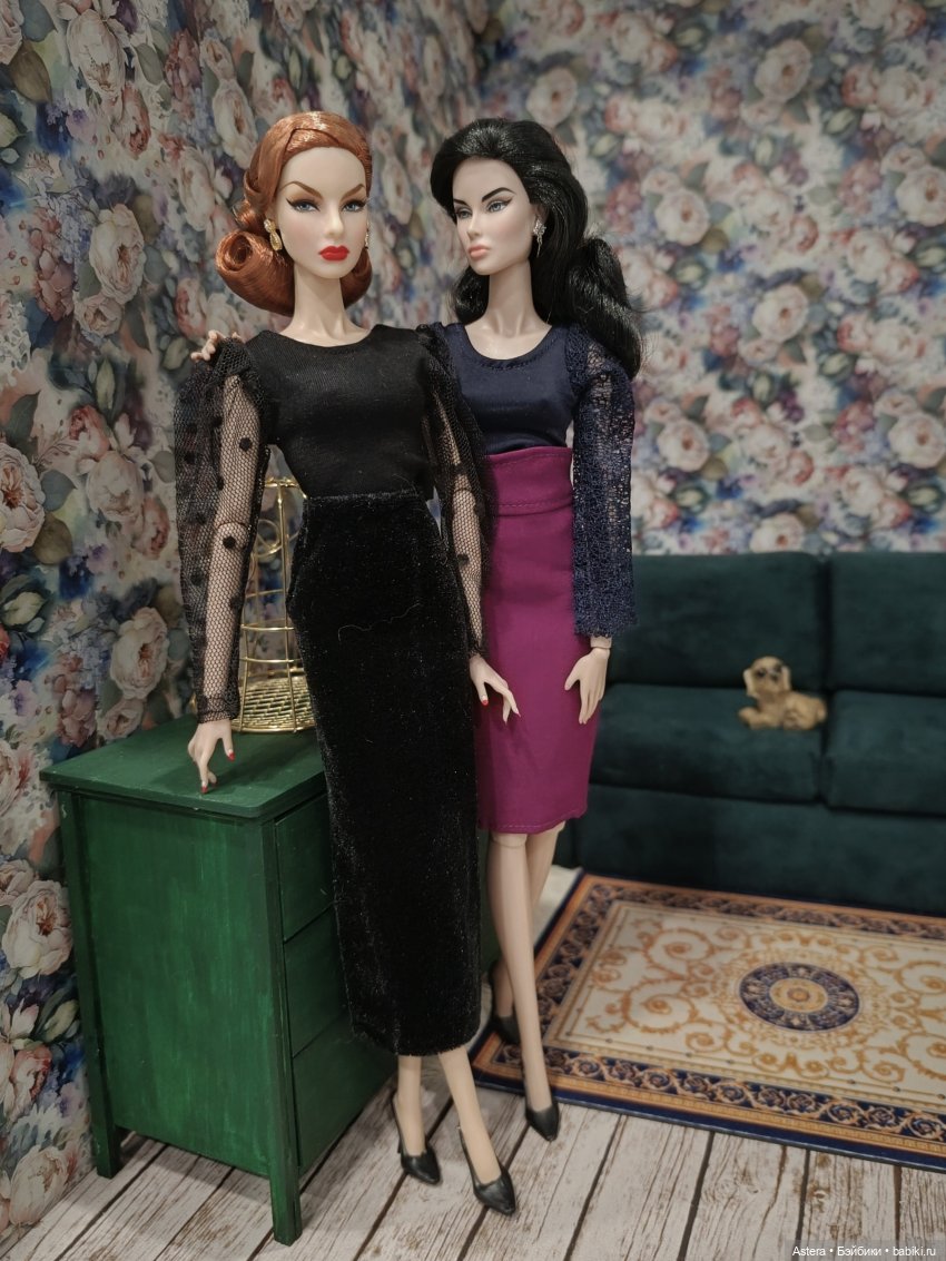 Баронесса и ее подруга. Показ мод. Продолжение