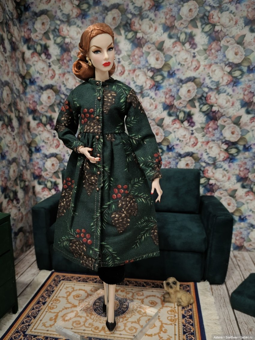 Баронесса и ее подруга. Показ мод. Продолжение