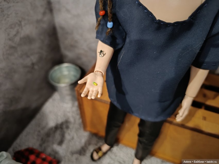 Заблудшая сестра. Глава 12. Камера