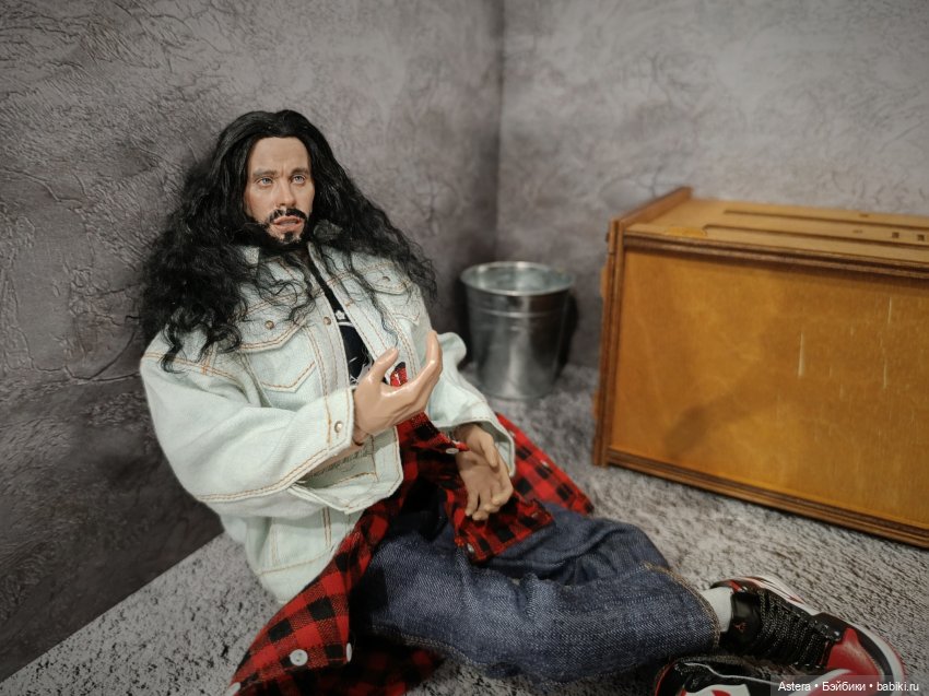 Заблудшая сестра. Глава 12. Камера