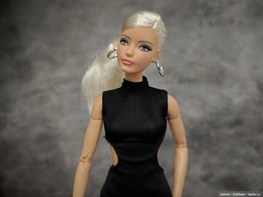 Куклы Barbie (Барби): Looks