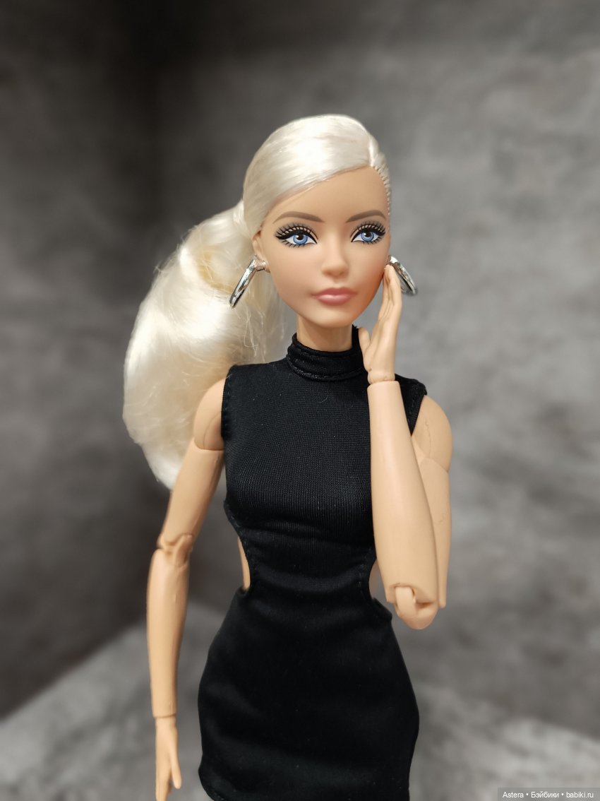 Куклы Barbie (Барби): Looks