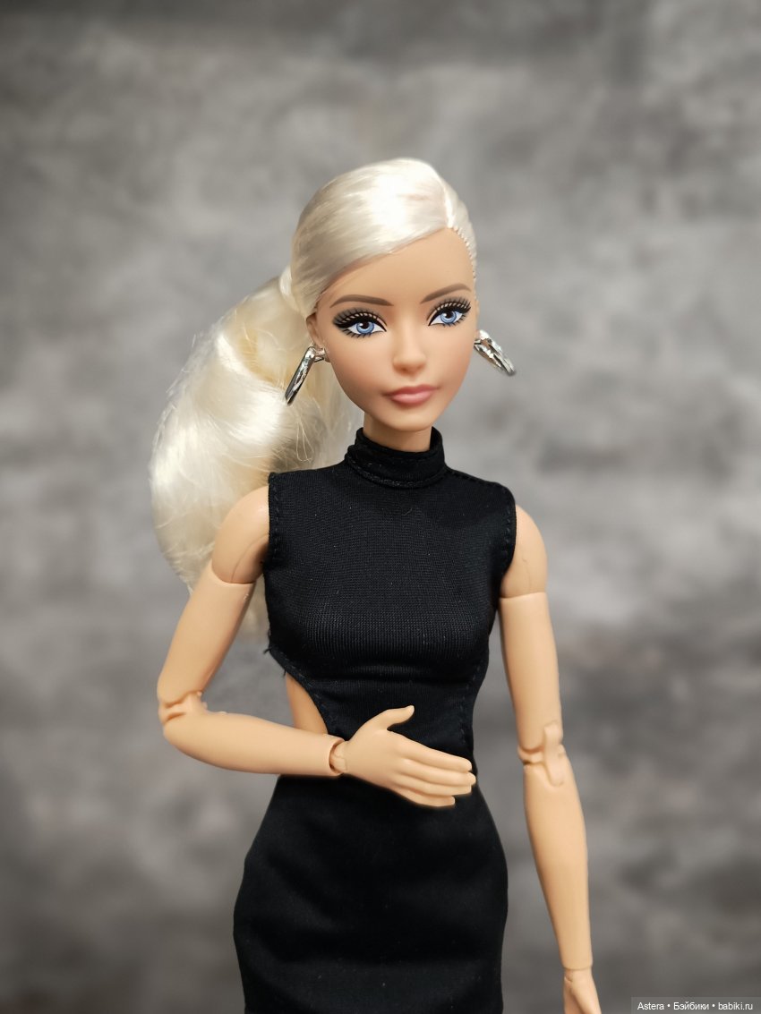 Куклы Barbie (Барби): Looks