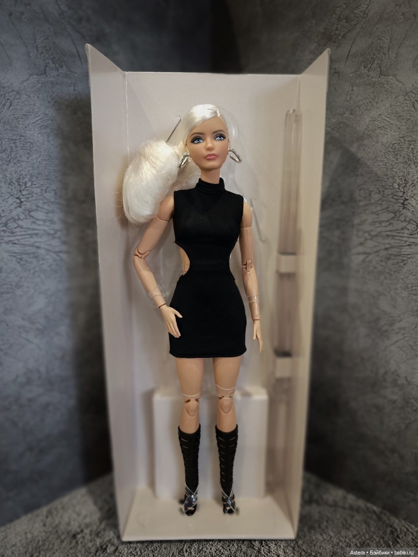 Куклы Barbie (Барби): Looks (фото 4)