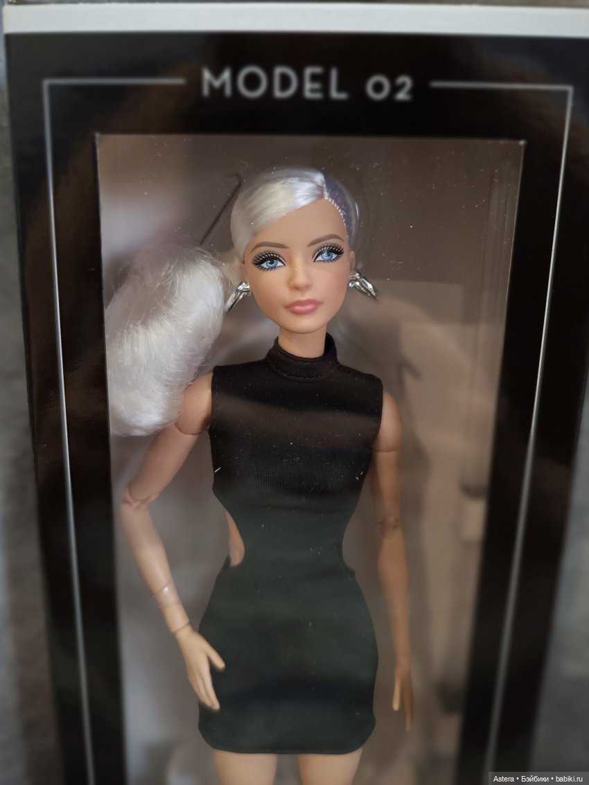 Куклы Barbie (Барби): Looks (фото 3)