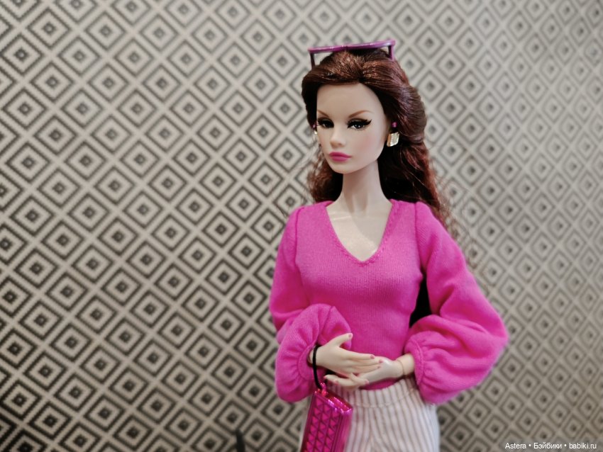 Заблудшая сестра. Глава 15. Защитник