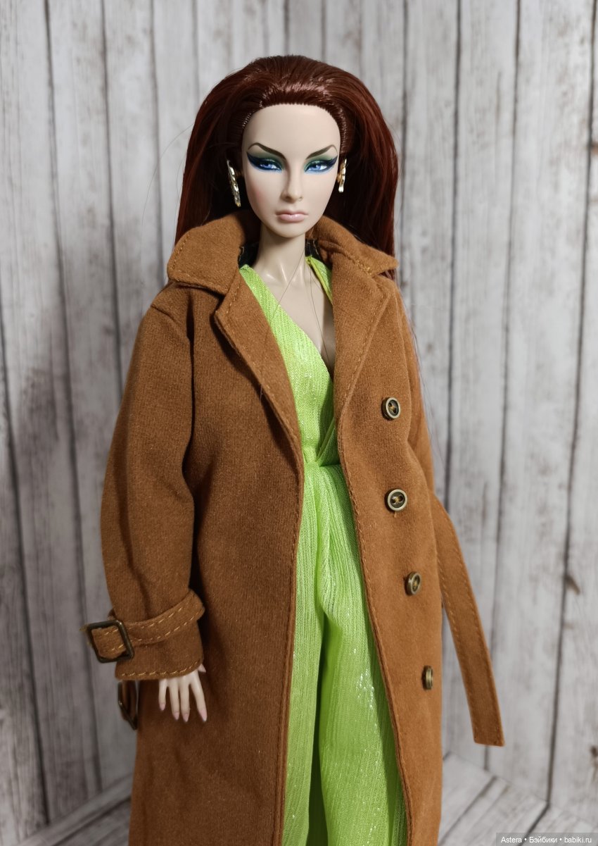 Новые наряды с Али. Элизабет