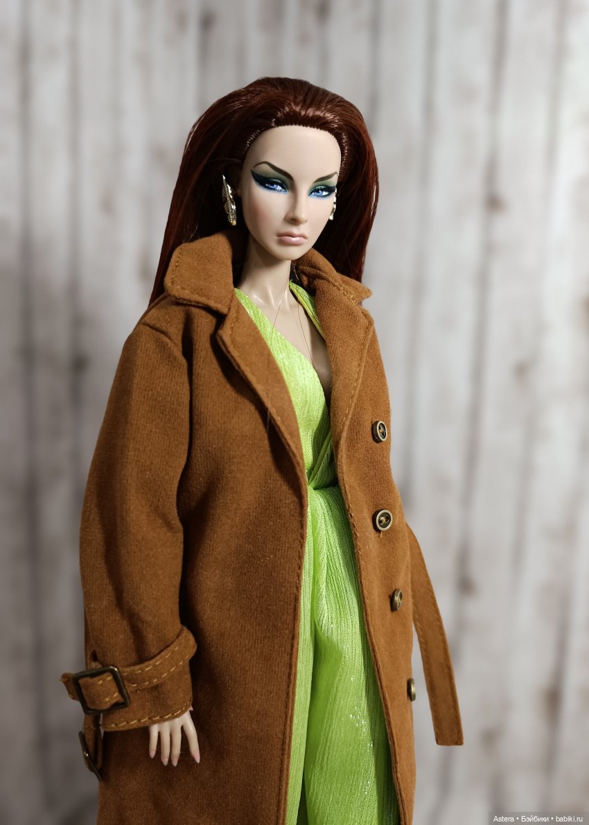 Новые наряды с Али. Элизабет