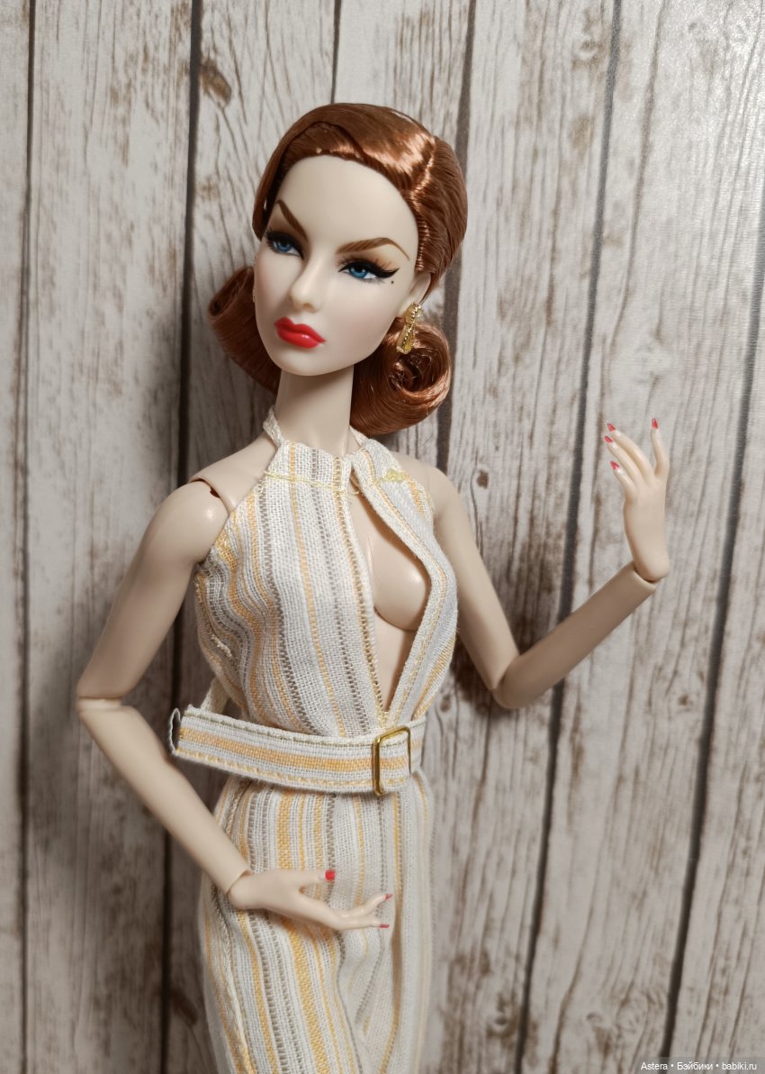 Новые наряды с Али. Рейчел