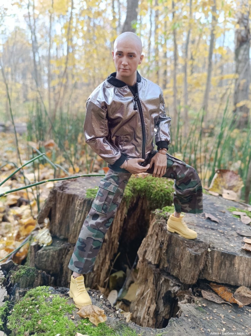 Парни гуляют в лесу — Коллекционные экшн