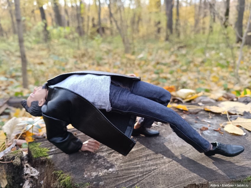 Парни гуляют в лесу — Коллекционные экшн