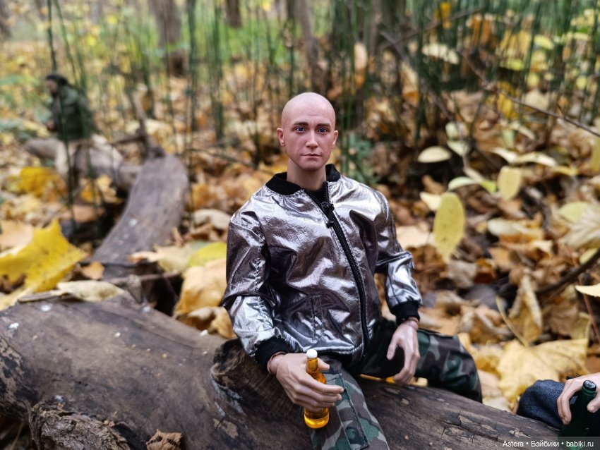 Парни гуляют в лесу — Коллекционные экшн