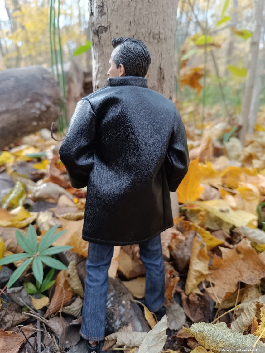 Парни гуляют в лесу — Коллекционные экшн