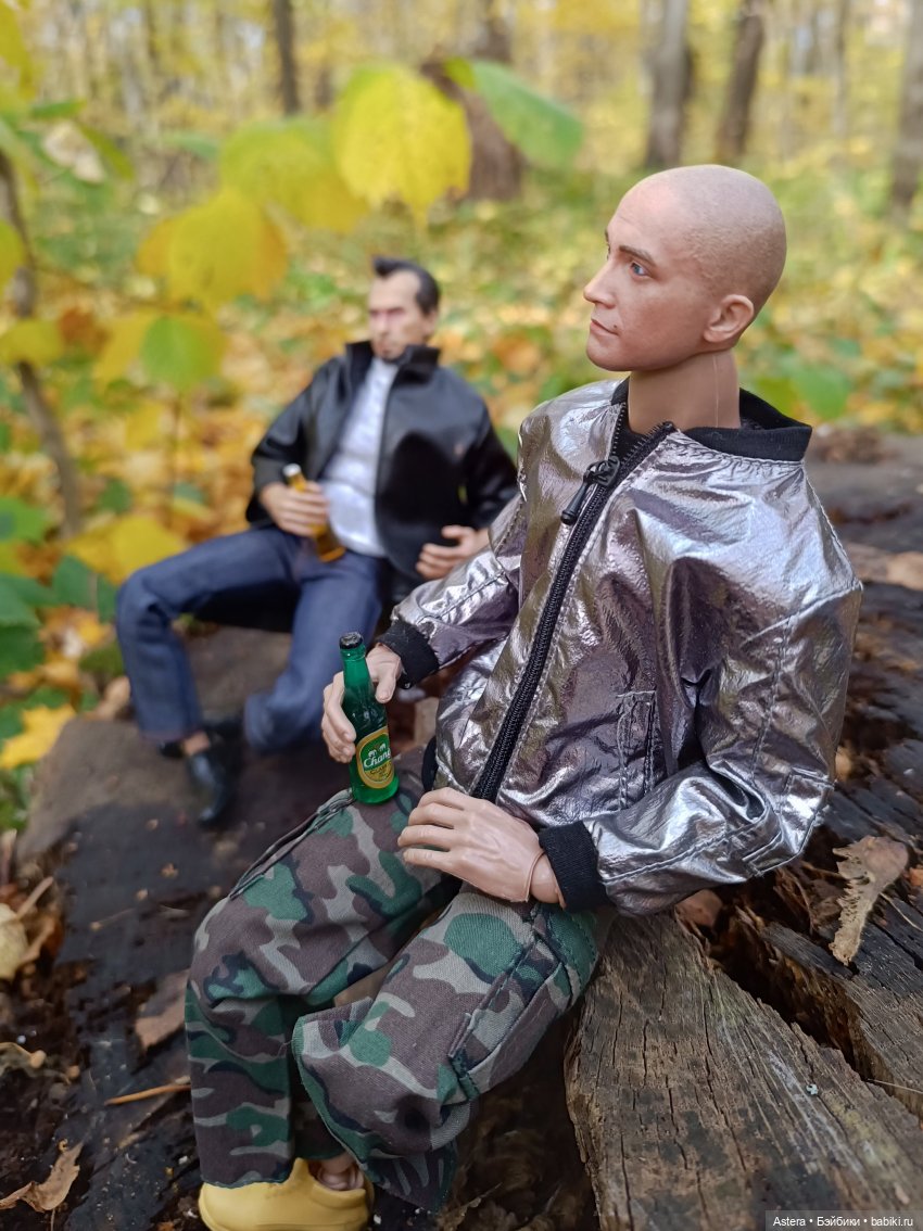 Парни гуляют в лесу — Коллекционные экшн (фото 7)