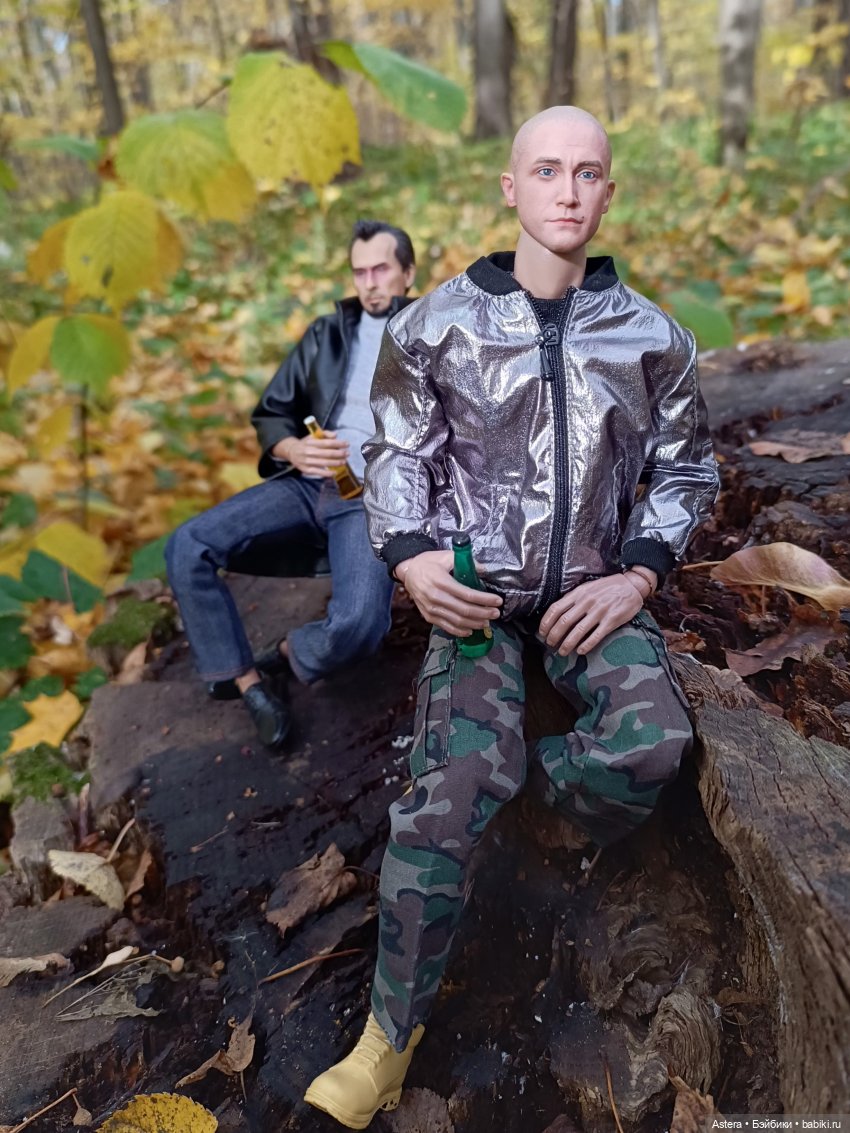 Парни гуляют в лесу — Коллекционные экшн (фото 2)