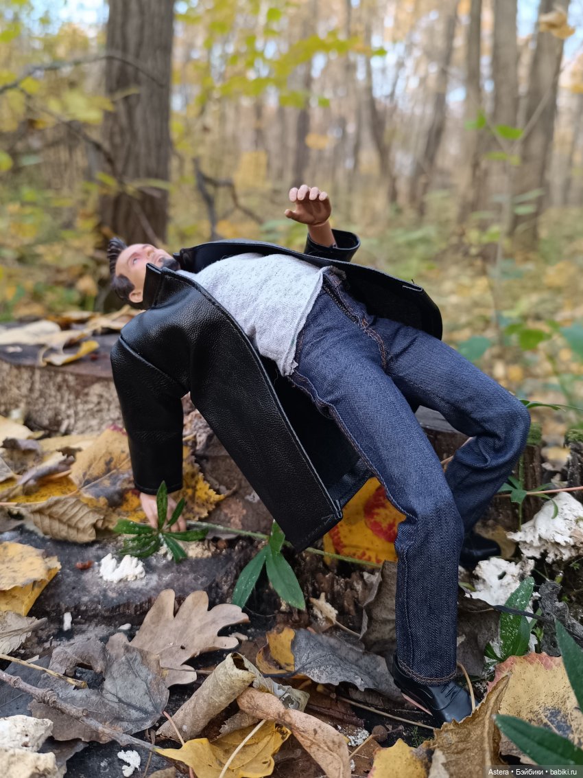 Парни гуляют в лесу — Коллекционные экшн