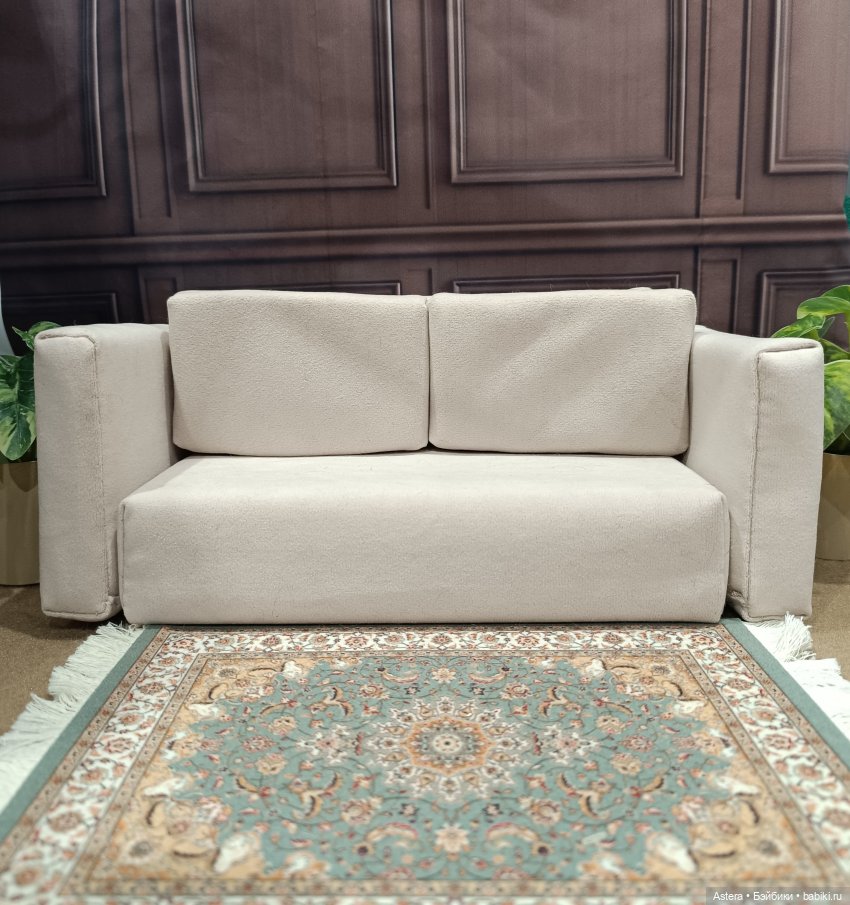 Первый диван, который я сделала за деньги (фото 4)